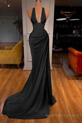 Halter V-Neck Mermaid Prom Dress Elegant